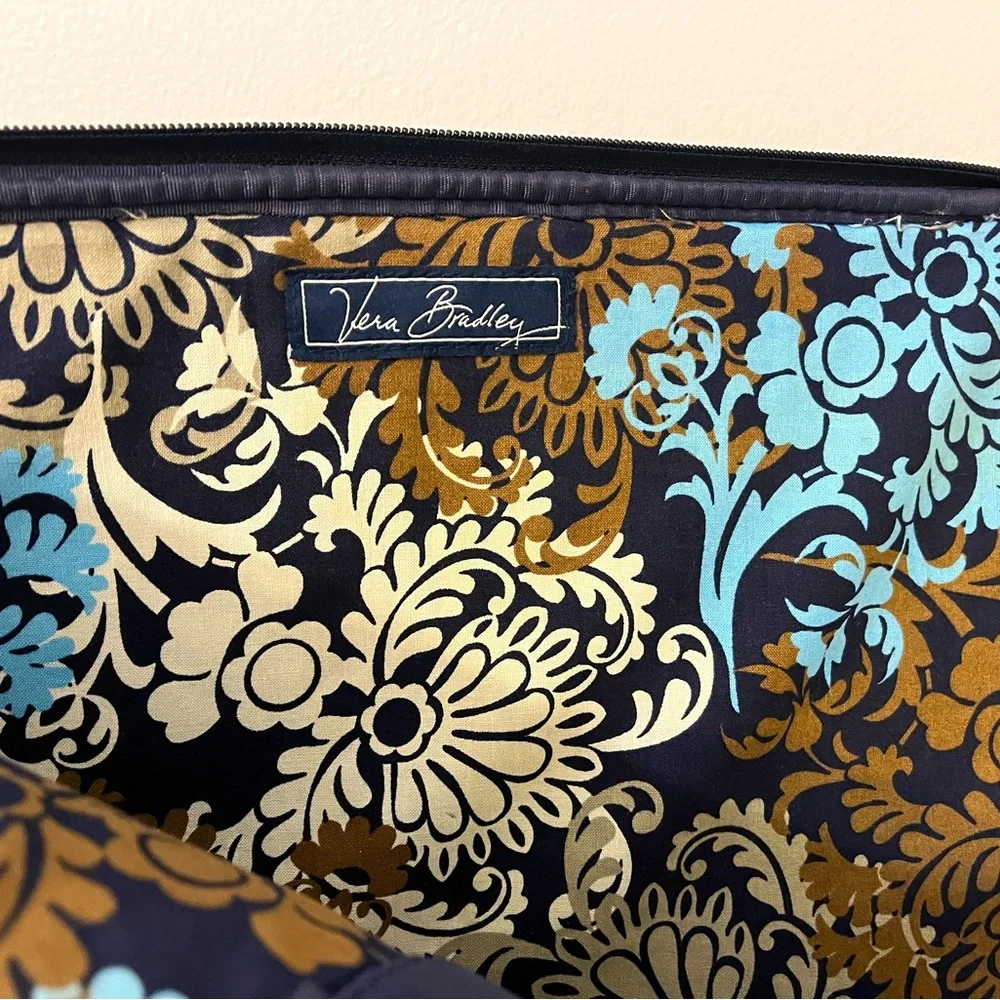 Ver Bradley Laptop case. Used but good condition